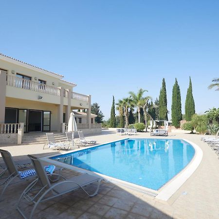 פרוטאראס Sparta Luxury Villa מראה חיצוני תמונה
