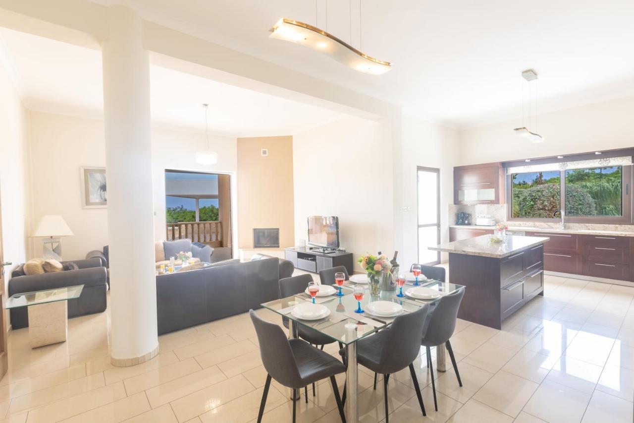 פרוטאראס Sparta Luxury Villa מראה חיצוני תמונה