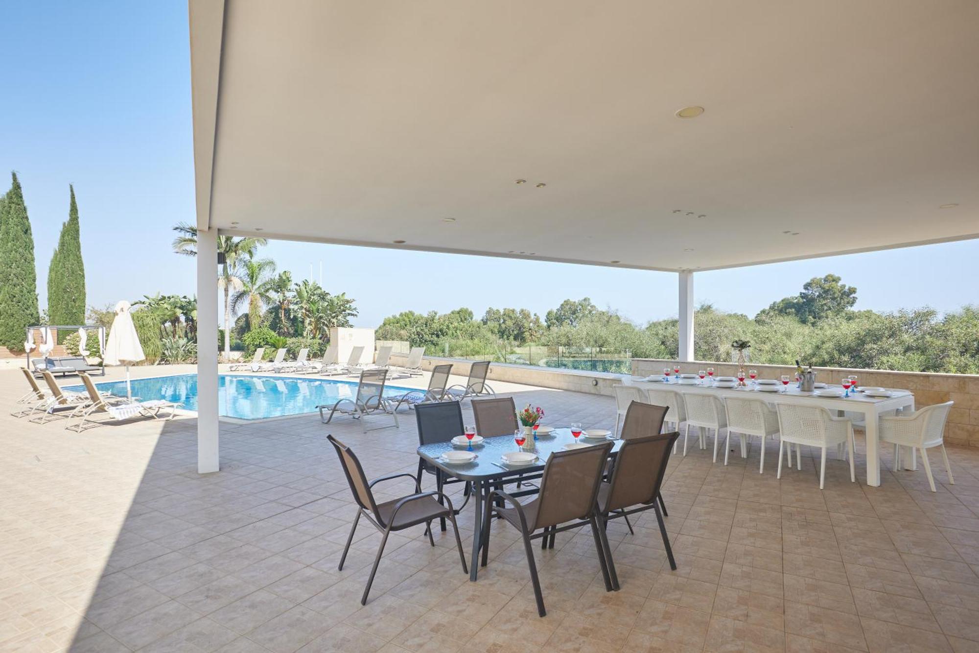 פרוטאראס Sparta Luxury Villa מראה חיצוני תמונה