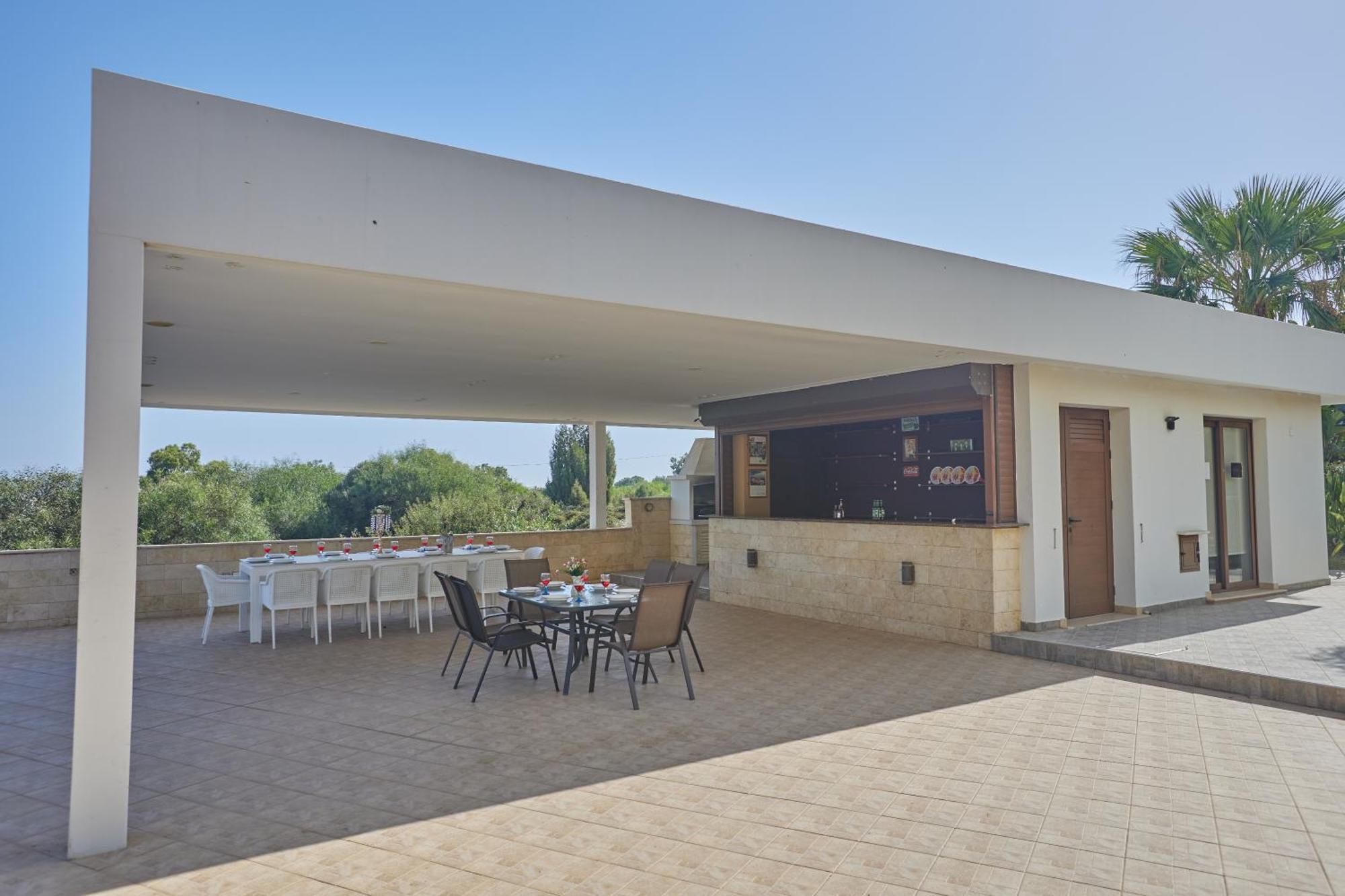 פרוטאראס Sparta Luxury Villa מראה חיצוני תמונה